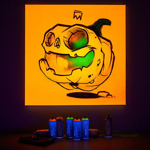 NIGHTGLOW spray - orange in dark